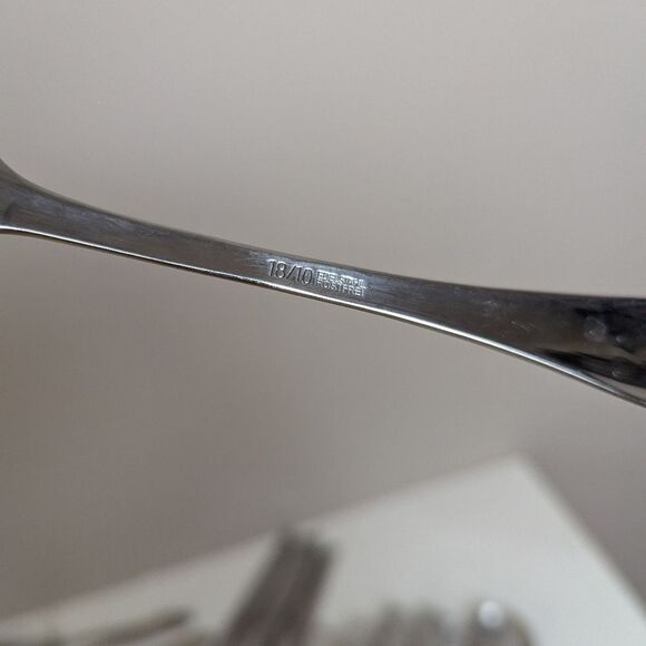 Vintage German Flatware Set – Edelstahl Rostfrei 18/10 by Amil – Mixed Pieces - Picture 7 of 10